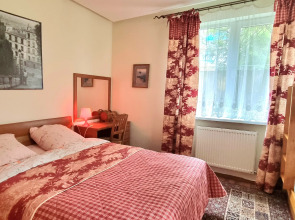 Апартаменты с камином и отдельным входом