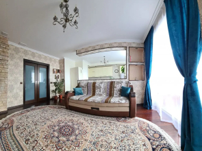Elitnaya kvartira v tsentre Apartments