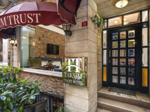 Отель Taksim Trust