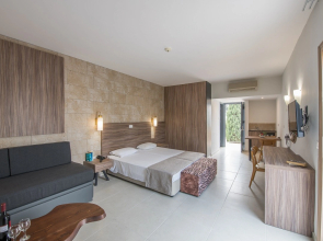 Electra Holiday Village Water Park Hotel