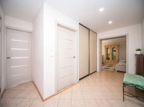 Апартаменты на Обойной