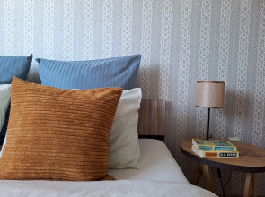 Apartments Cozy Flat with the Sea and Rock on str. Kunikova bld. 20A