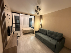 Na Slavyanskom Pr-te Tsentr Flat