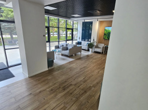 Апартаменты с бассейном