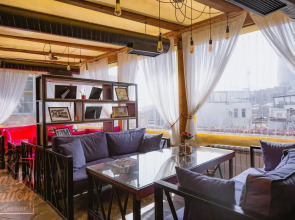 Maajid Hotel & Restaurant