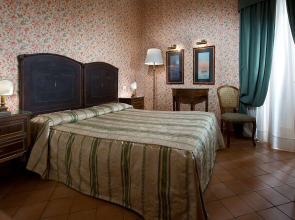 Chiaja Hotel de Charme