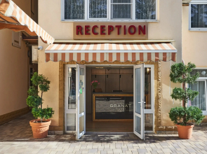 Гостевой дом Гранат by Sun City Hotels