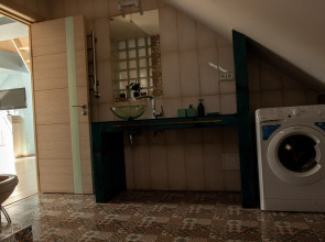 Апартаменты Ярославль, Революционная