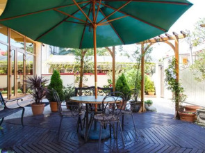 Гостевой Дом Лаура