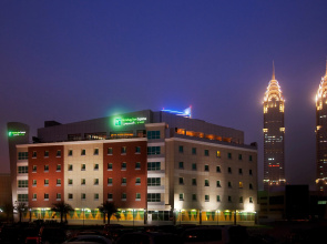 Holiday Inn Express | Dubai Internet City, an IHG Hotel
