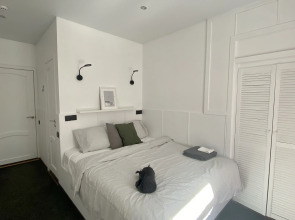 Апартаменты Серебрянический 14