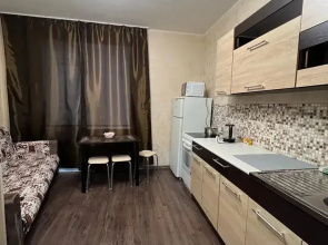 Na Naberezhnoy 122/4 Apartments