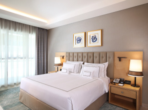 Отель Grand Cosmopolitan