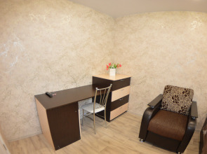 Апартаменты Уютная двухкомнатная квартира на Верхней Дуброве