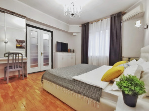 Апартаменты M.O.O.N. APARTMENTS Zenkova 86