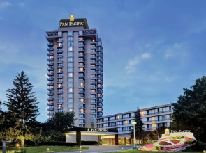 Crowne Plaza Toronto North York Hotel