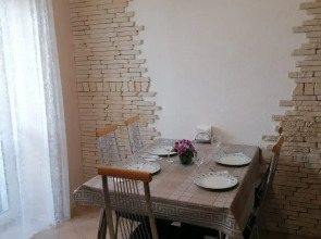 Трёхкомнатные апартаменты на Маршала Чуйкова