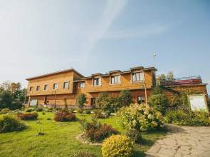 Yaroslavna Turisticheskij Kompleks