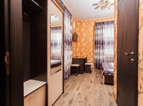 Отель Корона