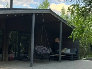 Dom v Zapovednike Private house