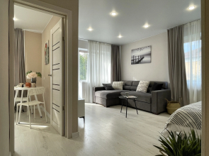 Квартира на Новолучанской возле Кремля