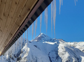 Вилла Mountain Flower cottage