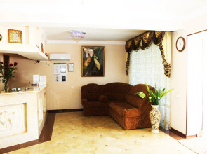 Добрая Мама