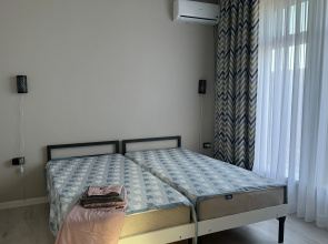 Na Pobepezhye Kaspiyskogo Mopya s Pecchanym Plyazhem Private house