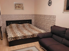 Uyutnaya Teplaya Rasschitannaya Na 4 spalnih mesta Flat