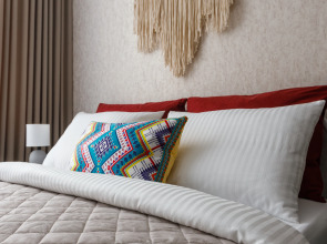 Трехкомнатная квартира рядом НМИЦ имени Рыжих