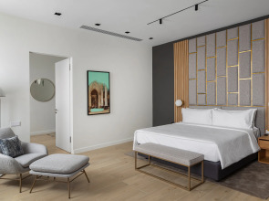 The Basilian Minsk hotel, Curio Collection by Hilton