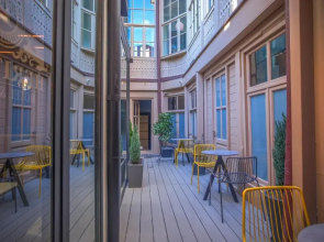 Heritage Hotel and Suites (by Travel Agency)