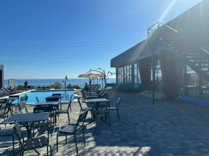 Отель Manresa Family Resort