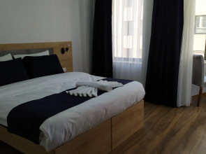 Отель Golden Street