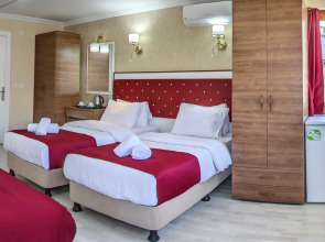 Отель Cihangir Palace