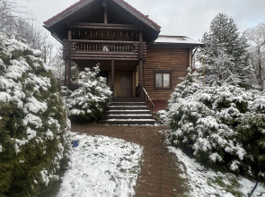 Na Ozernoy 3 Private house