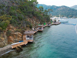 Отель Vira Apart