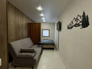 S Vidom na Les i Gory Private house