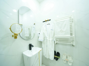 Отель Emmanuel Hotel Yerevan
