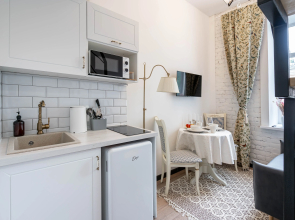 Квартира Уютная Студия на Петроградской Стороне