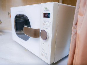 Апартаменты Unique Apart Прованс с джакузи рядом с набережной и фонтаном Весенней 7