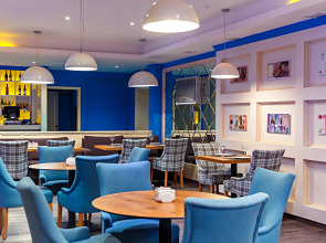 Отель Red Village