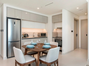 Апартаменты Marina Vista Emaar Beachfront