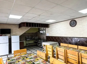Отель Кавказ