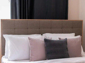 Апартаменты четырёхкомнатные в центре города