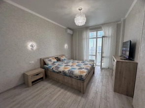 Квартира с видом на озеро