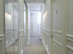 Меблированные комнаты  Серебряная лошадь