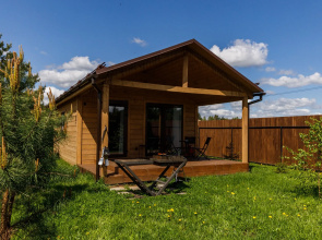 40m v lesnoy zone ryadom so Zvenigorodom Private House