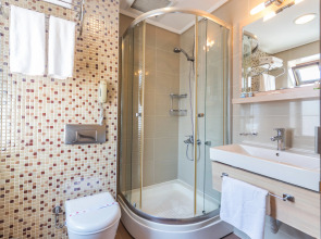 Senabil Hotel Old City