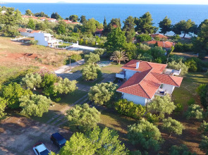 Rika's Seaside Nikiti Villa